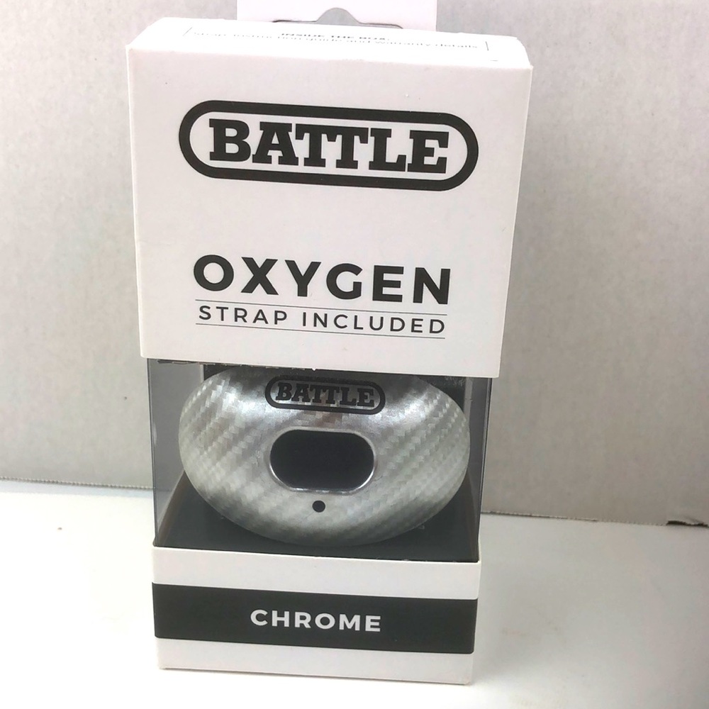 Battle mouth guard in color silver carbon